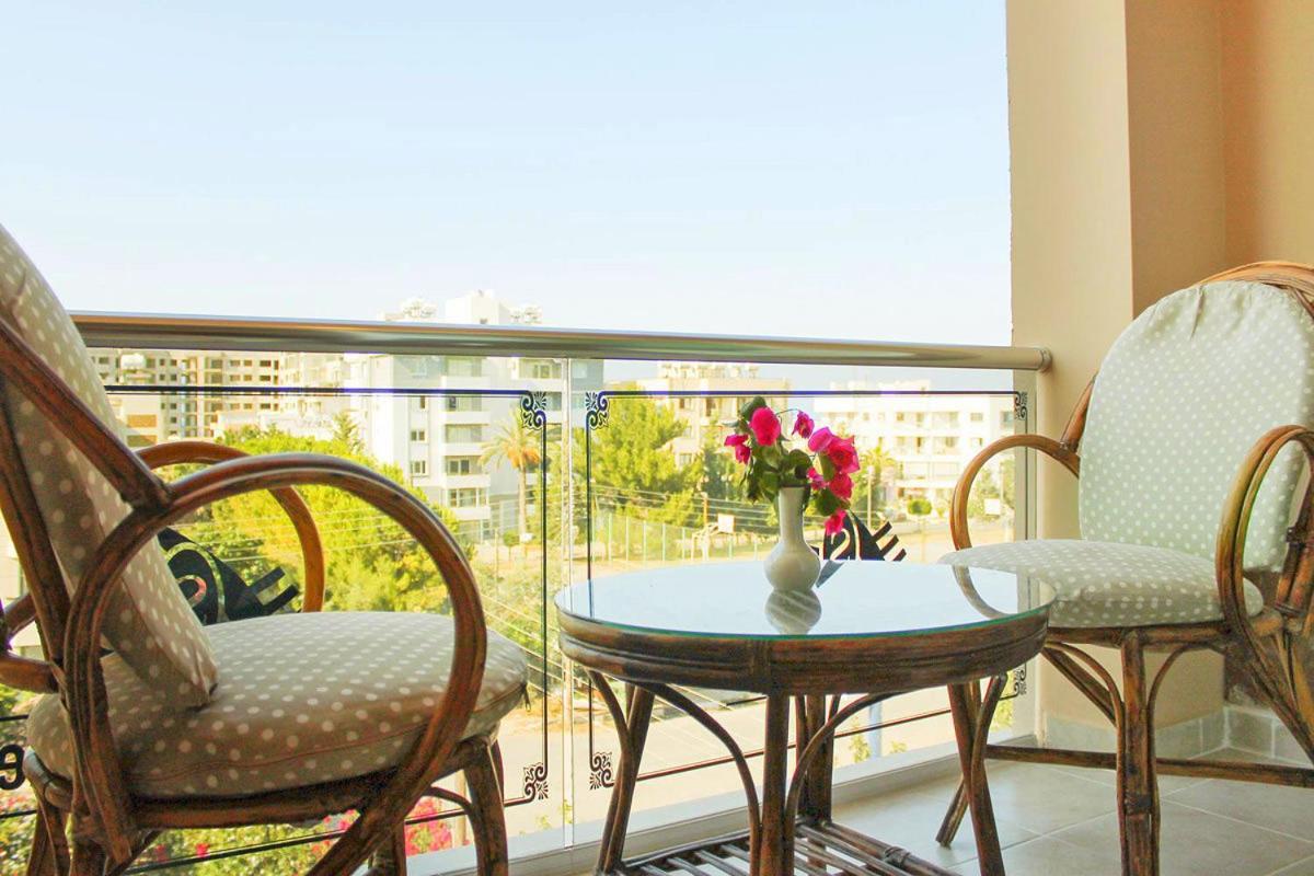 Sammy'S Kyrenia Boutique Hotel & Pool Exterior photo